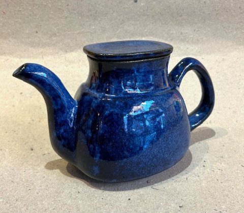 Lisbeth Munch-Petersen Tekande Lisbeth Munch-Petersen Tekande