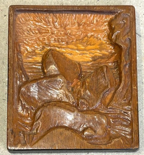 DAM trærelief DAM trærelief