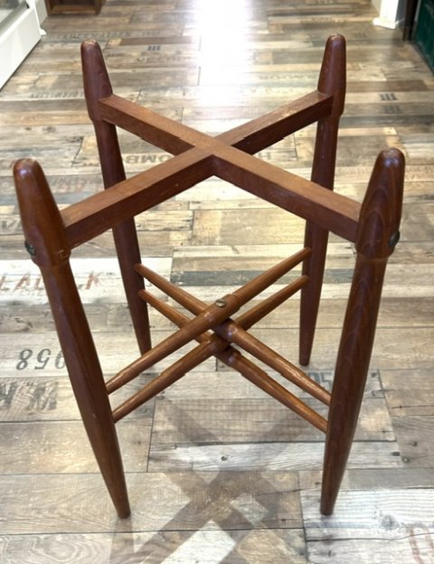 Poul Hundevad teak sidebord